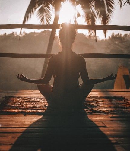 7 ways meditation can actually change the brain - Sweta Singh - Medium